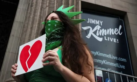Trump Celebrates Kimmel Program Cancellation as TV Stations Replace Broadcast with Charlie Kirk Tribute
