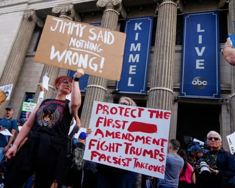 Jon Stewart, Jimmy Kimmel and the Struggle for the Direction of Late-Night TV