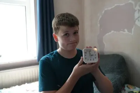 Adolescents Change Their Bedrooms Into Device-Free Zones: Revealing Results