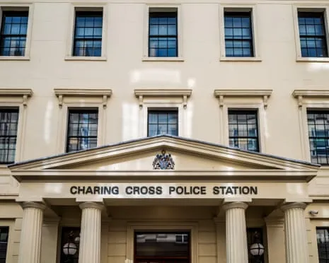 London's Police Force Begins Inquiry into Racist Writing at Central London Police Base