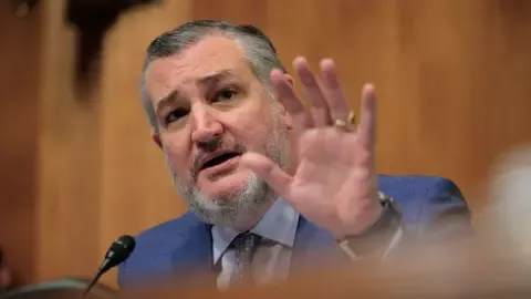 Senator Cruz Likens American Media Oversight Body to ‘Mobster’ on Jimmy Kimmel Show
