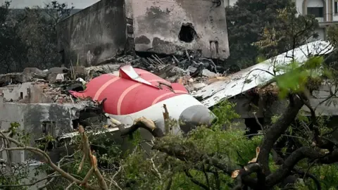 Relatives of Air India tragedy passengers file lawsuit aircraft giants Boeing and Honeywell